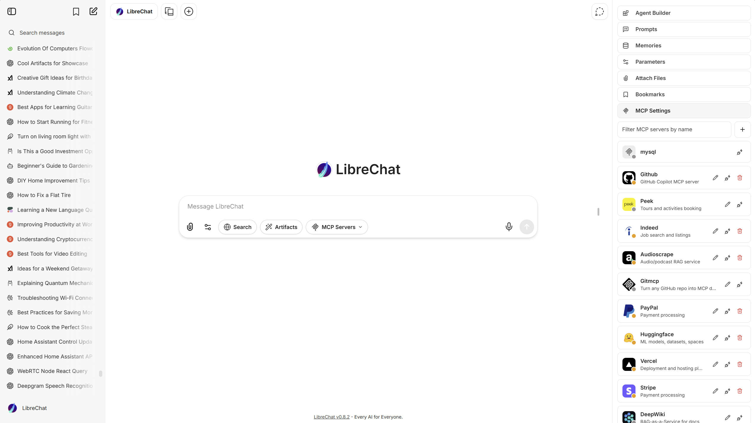 LibreChat masaustu arayuzu acik tema